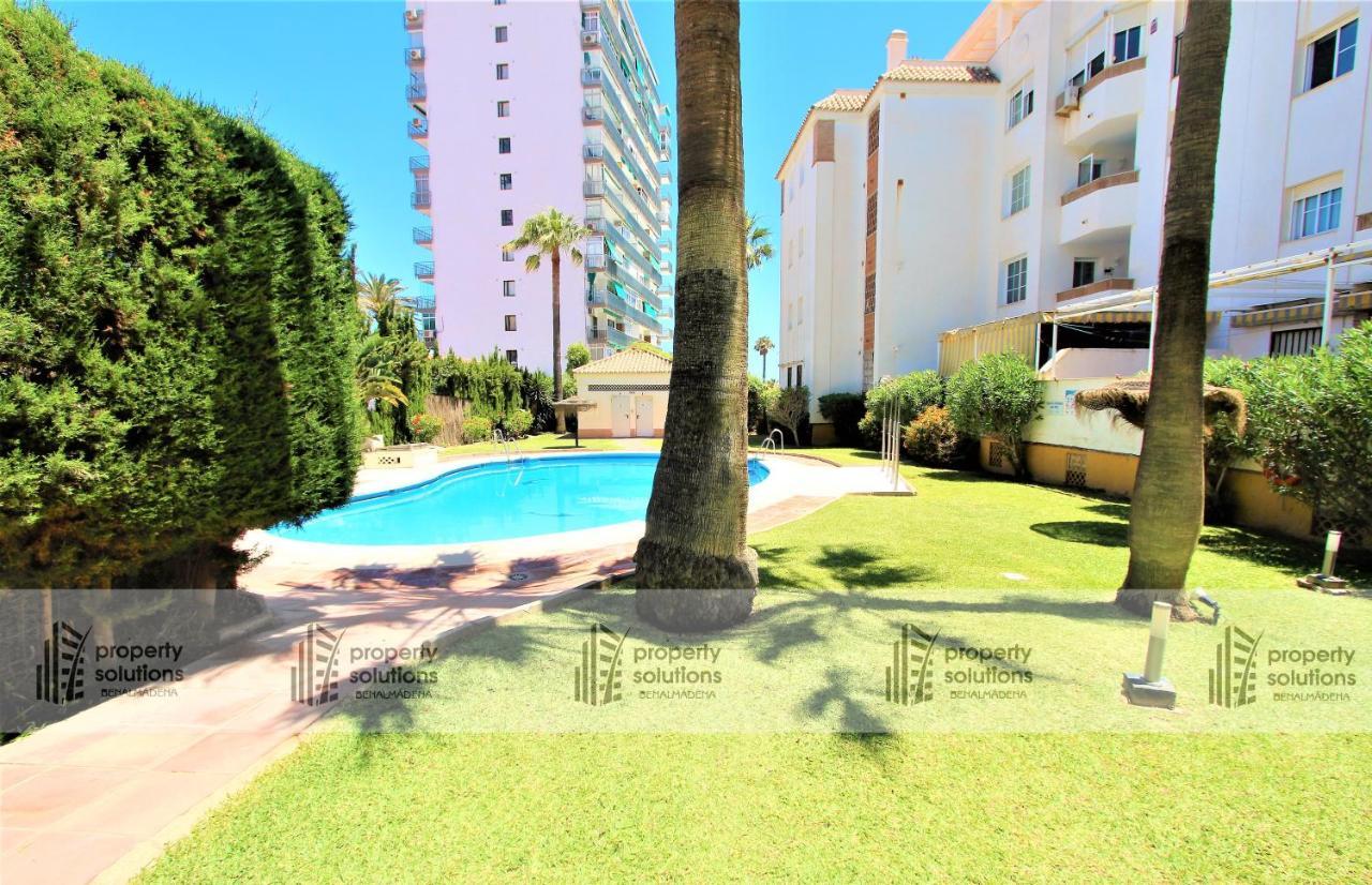 Timon II Apartamentos - A Solo 90 Metros De La Playa - Parking Gratis - Avenida De Las Palmeras Benalmadena Exterior photo