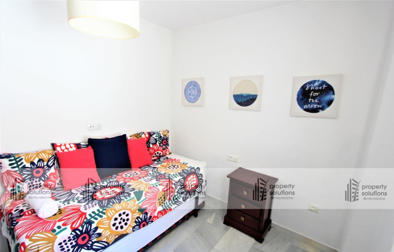 Timon II Apartamentos - A Solo 90 Metros De La Playa - Parking Gratis - Avenida De Las Palmeras Benalmadena Exterior photo